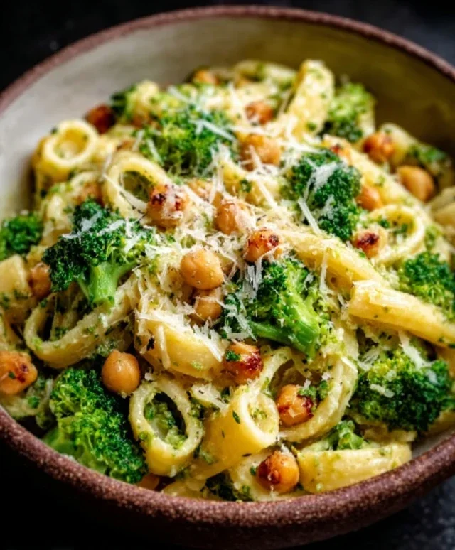 Broccoli Chickpea Pasta with Garlic Olive Oil